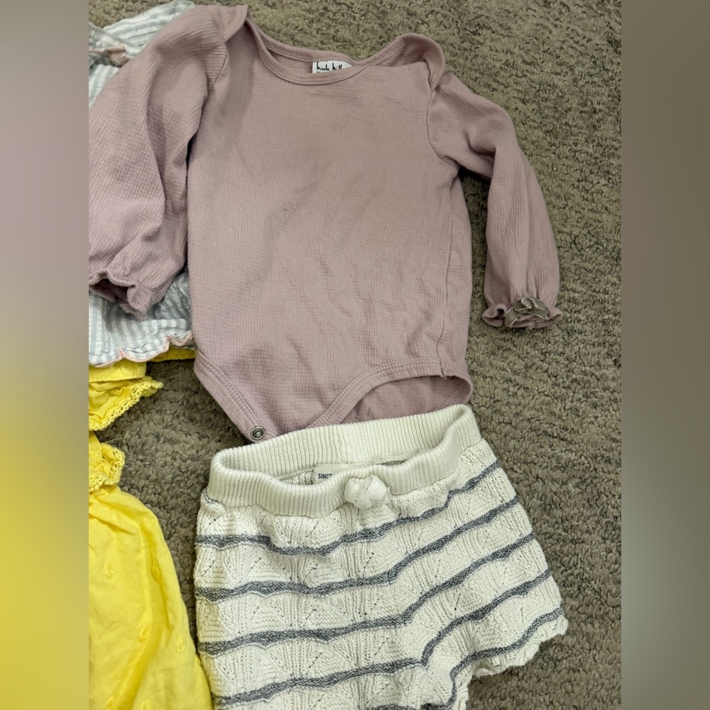 Lot of baby clothes 24 months dress skirts top pants Nicole miller polo sets - Picture 11 of 16